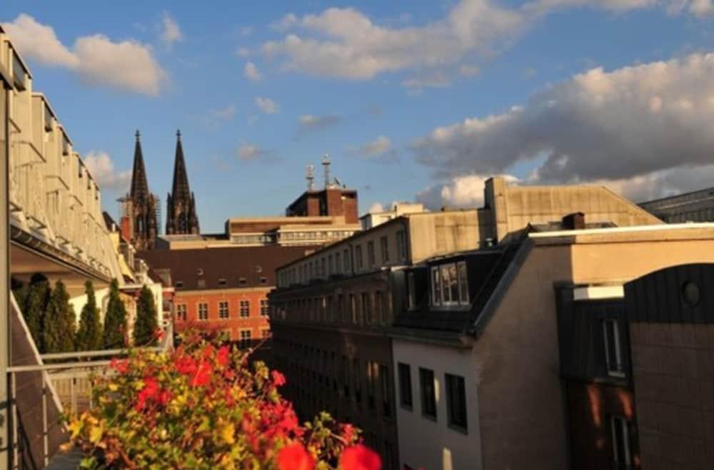 Cerano City Hotel Koln Am Dom Exterior photo